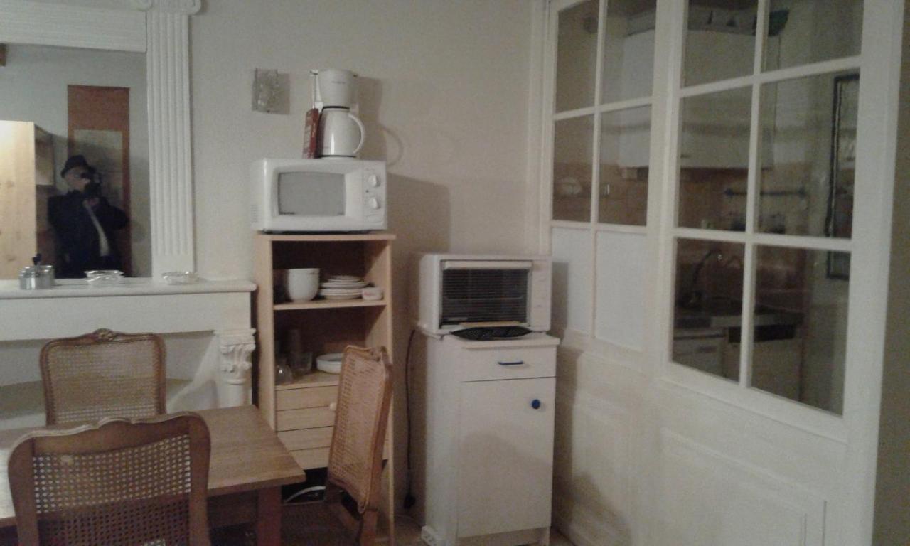Le Sultan Du Theron 1Er Etage Appartement Le Puy-en-Velay Buitenkant foto