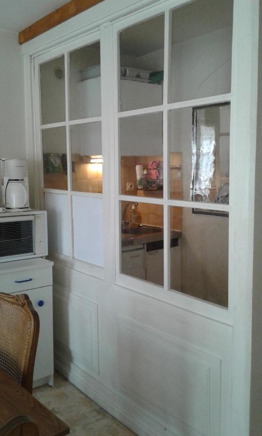 Le Sultan Du Theron 1Er Etage Appartement Le Puy-en-Velay Buitenkant foto
