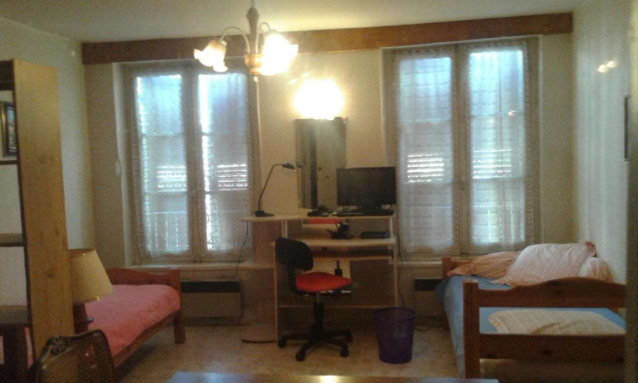 Le Sultan Du Theron 1Er Etage Appartement Le Puy-en-Velay Buitenkant foto
