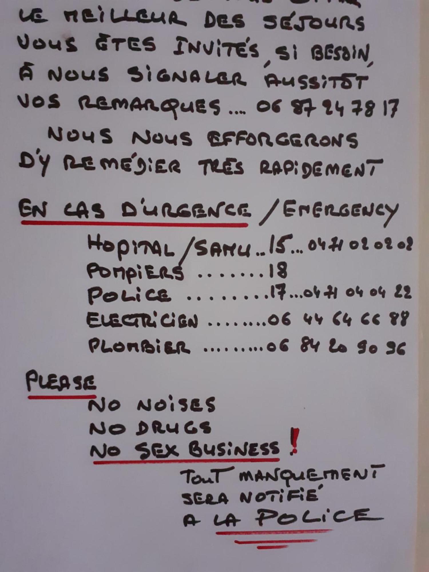 Le Sultan Du Theron 1Er Etage Appartement Le Puy-en-Velay Buitenkant foto